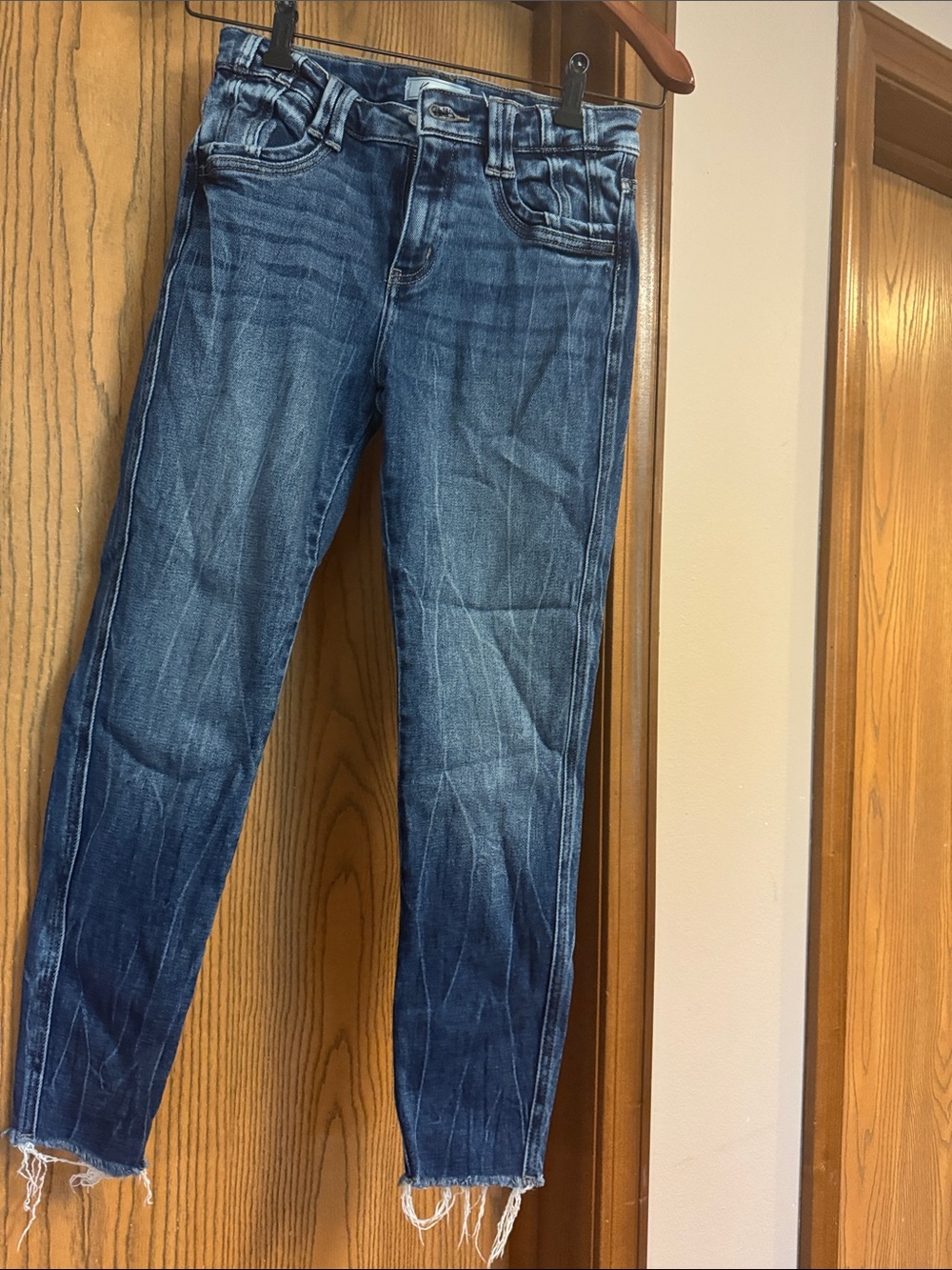 KanCan Dark Wash Cropped Ankle Jeans